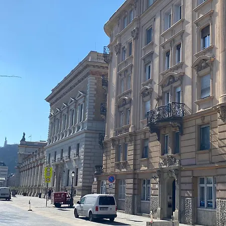 Apartmán Chain Bridge