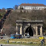 Chain Bridge Apartment