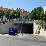 Chain Bridge