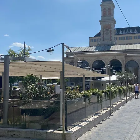 דירה Chain Bridge